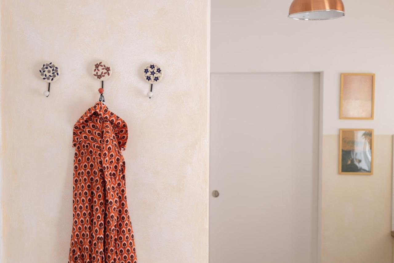 Mediterranean House - 12 Min From Acropolis! Apartment Athens Exterior photo